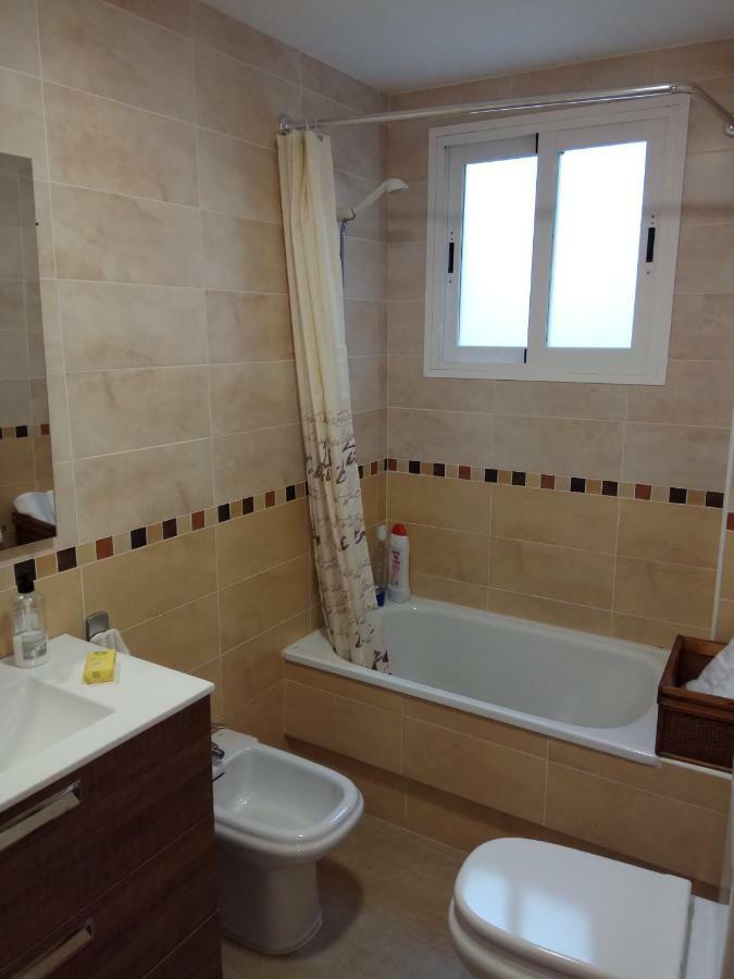 Precioso Atico En Torre De Benagalbon A 20 Metros Del Mar. Apartment ภายนอก รูปภาพ