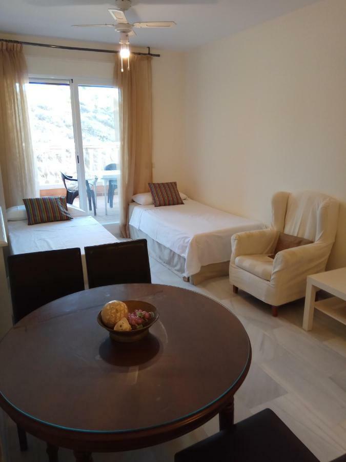 Precioso Atico En Torre De Benagalbon A 20 Metros Del Mar. Apartment ภายนอก รูปภาพ